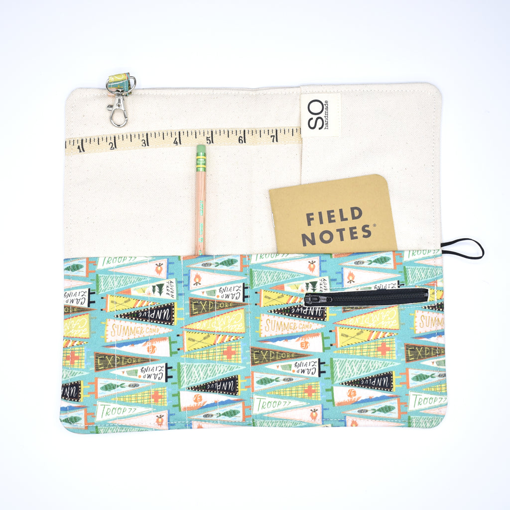 travel wallet with pencil and field notes book