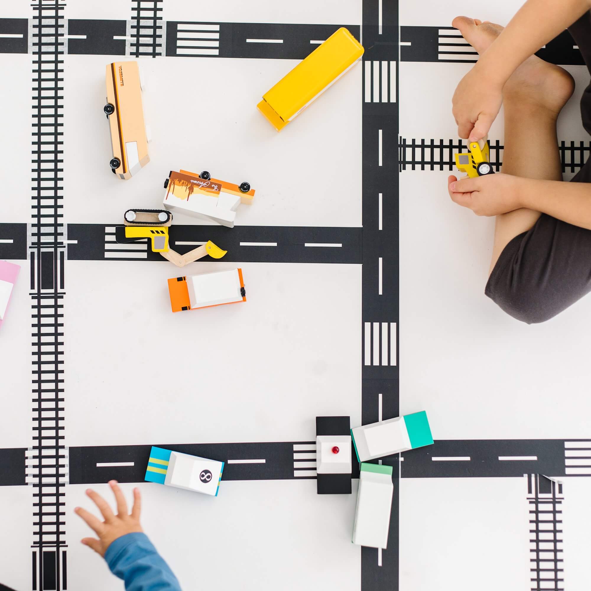 Toy Car Road Tape voor kinderen,Verkeersborden Tape Stick aan Toy Car Road Tape voor kinderen,Verkeersborden Tape Stick aan